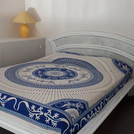 Les Sardines Apartment Сет Екстериор снимка