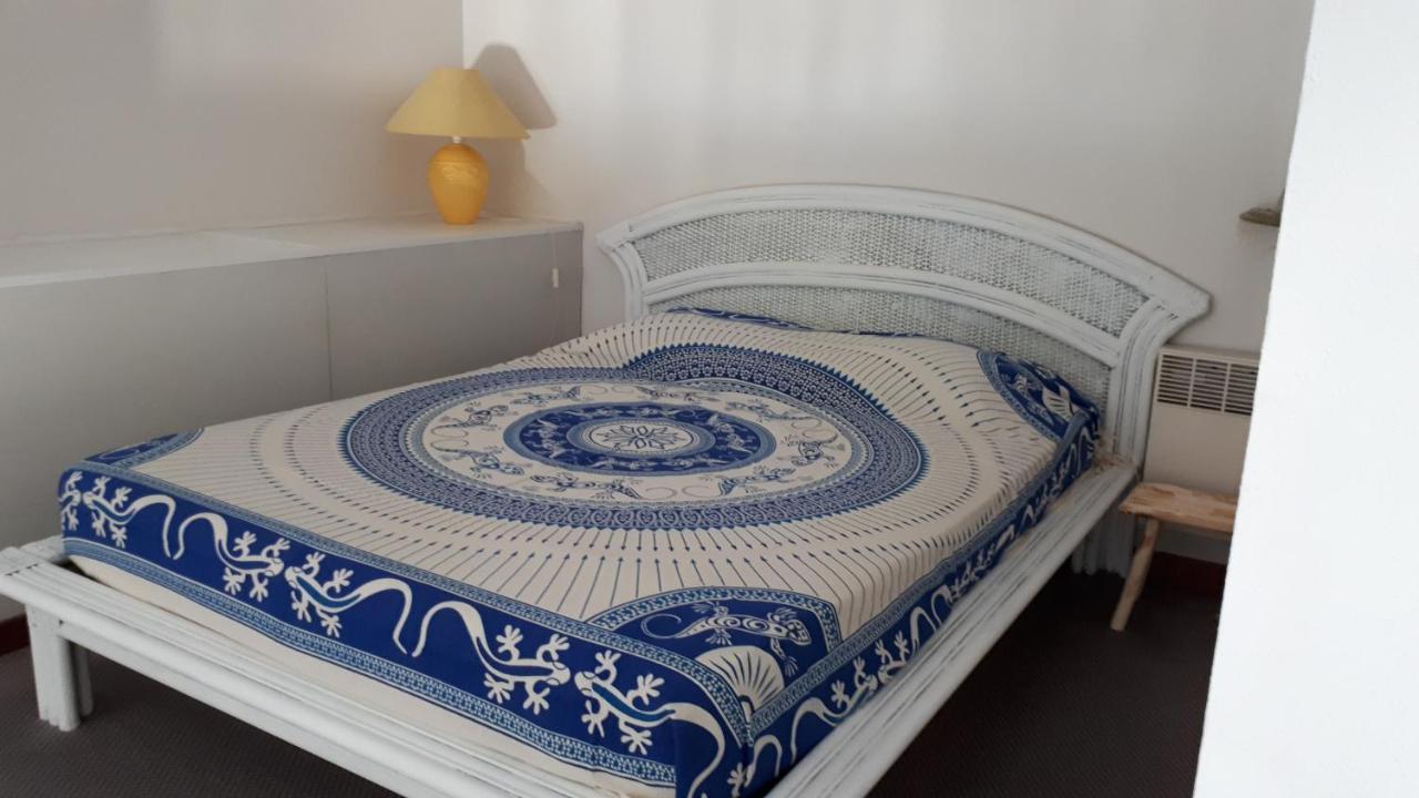 Les Sardines Apartment Сет Екстериор снимка
